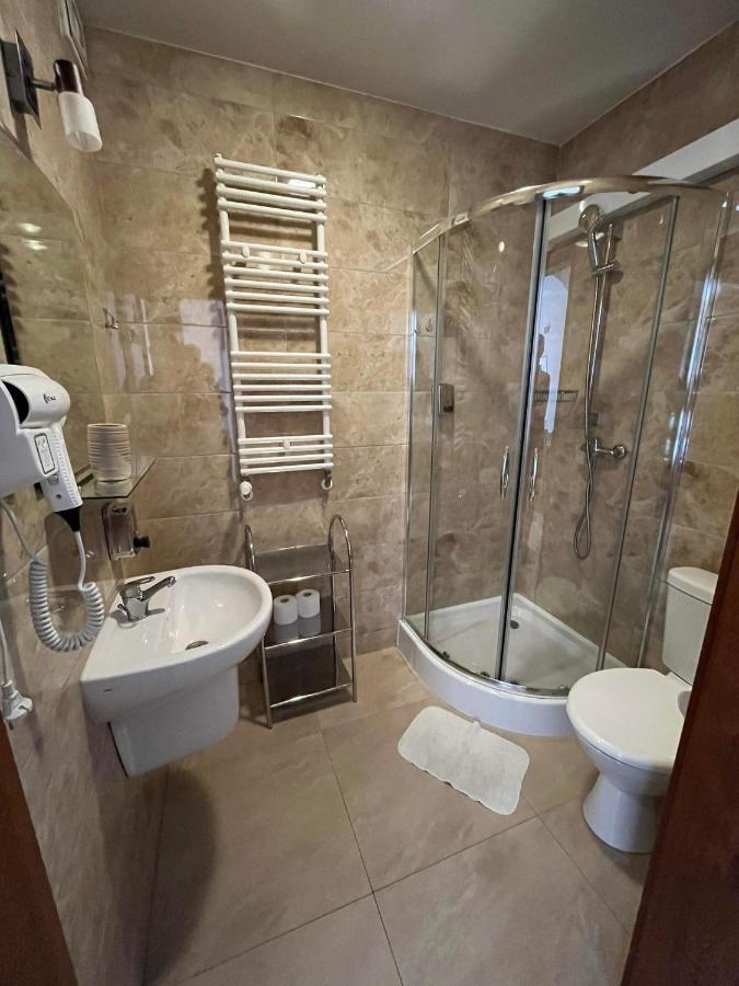 Kamienica Przy Bramie Hotel โอปาตูฟ ภายนอก รูปภาพ