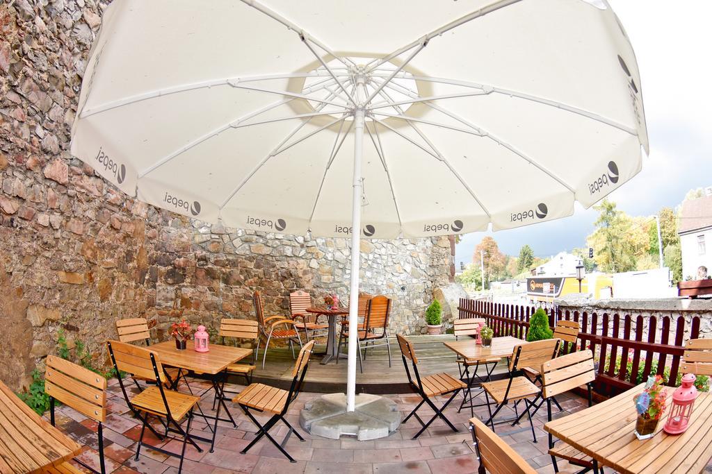 Kamienica Przy Bramie Hotel โอปาตูฟ ภายนอก รูปภาพ